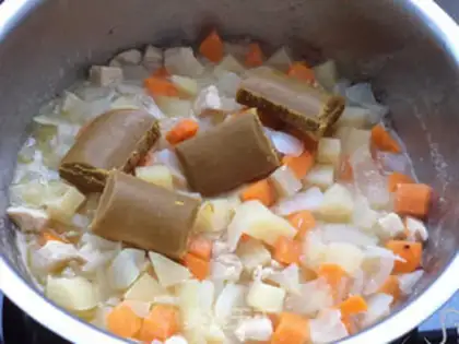 Make curry-fruit soup step 6