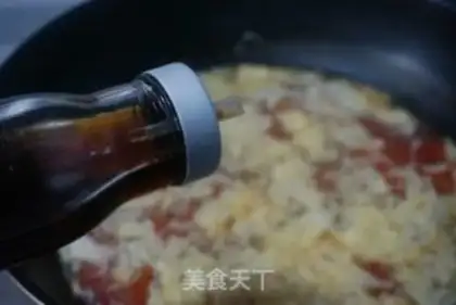 Make Tomato egg soup step 5
