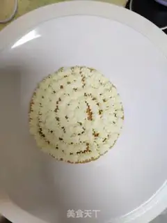 Make Strawberry naked cake step 8