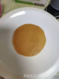 Make Strawberry naked cake step 10