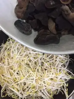 Make Quick vegan sprouts step 4