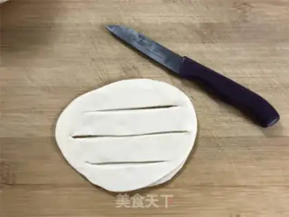 Make A dumpling fork step 2