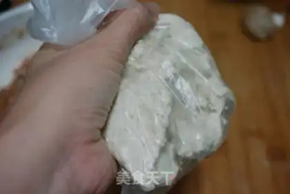 Make Dried fried balls step 1