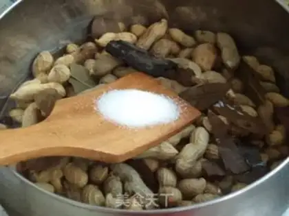 Make Five peanuts step 6