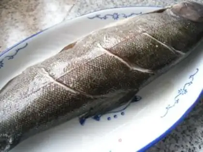 Make Hot rainbow trout step 1