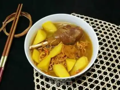 Make Plumbing chicken with herbs step 5