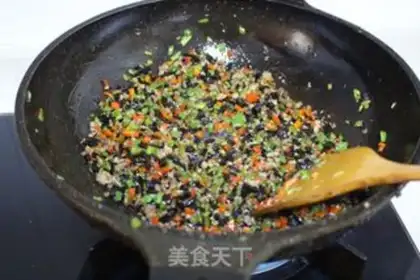 Make Yunnan, black and black step 9