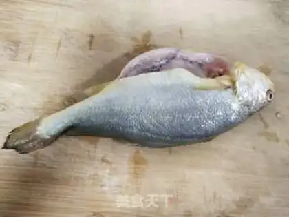 Make Steam cucumber fish step 0