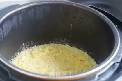 Make Green Bean Soup Pants step 1