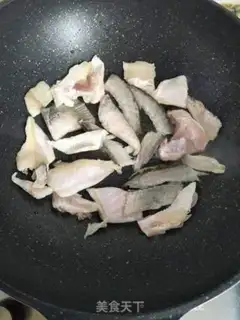 Make Fish fin tofu soup step 3