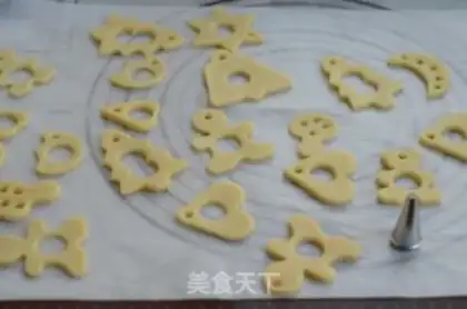 Make Glass heart cookies step 7