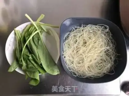 Make Breakfast cold noodles step 0