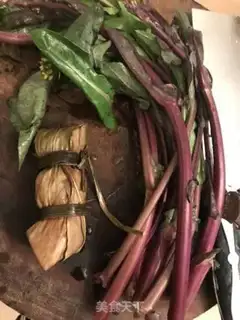 Make Red-creamed moss step 0