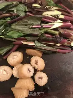 Make Red-creamed moss step 1