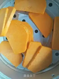 Make Handmade pumpkin pie step 1