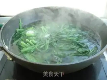Make Emerald spinach noodles step 0