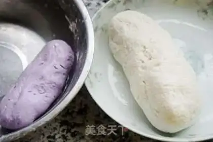 Make Colour soup round step 0