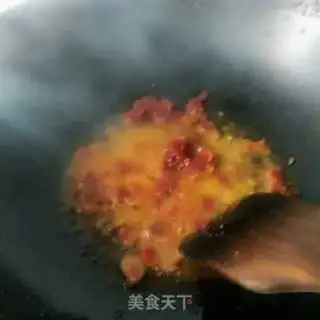Make Garlic pig face step 5