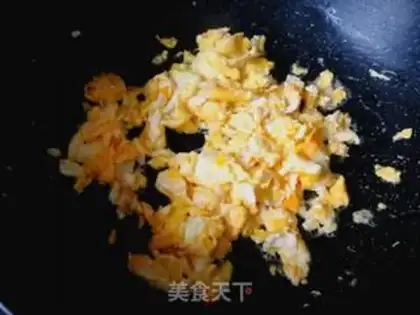 Make Scrambled eggs step 5
