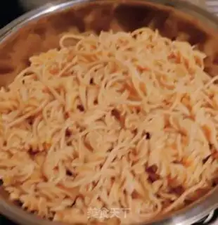 Make Chicken Italy Noodles step 0