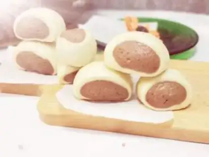 Make Coco-colored buns step 9
