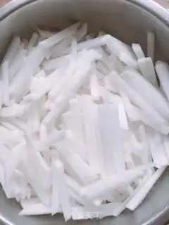 Make Piggy radish step 0