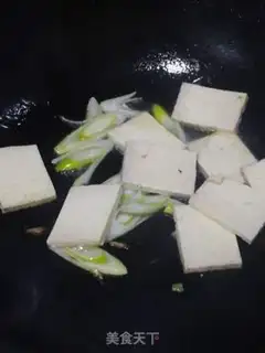 Make Black bean sprouts and tofu step 3