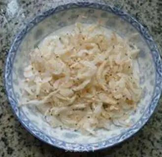 Make Shrimp-skin chicken step 1
