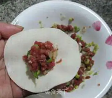 Make Onion beef dumplings step 8