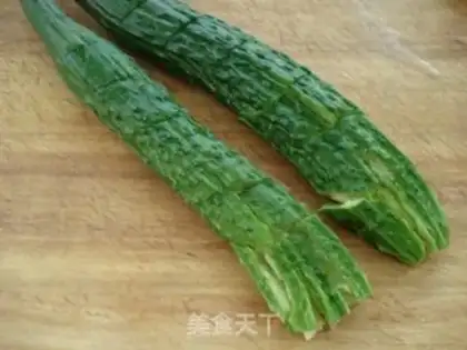 Make Quick vase cucumber step 0