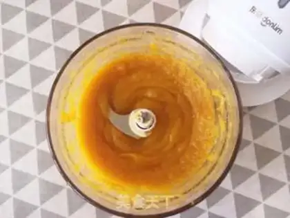 Make Pumpkin coconut milk brick step 2