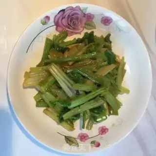 Make Fried celery step 4