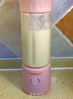 Make Banana shake with oats step 2