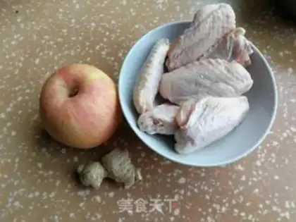 Make Apple fried chicken wings step 0
