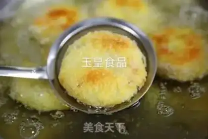 Make Fried potatoes step 9