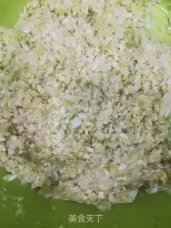 Make Pork dumplings step 1