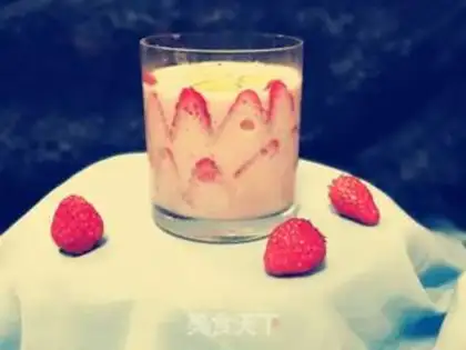 Make Yogurt strawberry juice step 5