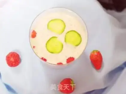Make Yogurt strawberry juice step 6