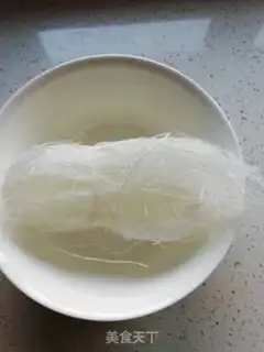Make Bean sprouts step 1