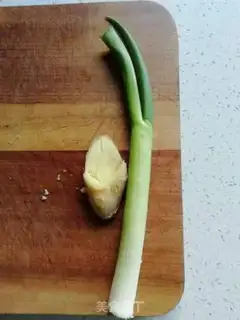 Make White burning shrimp step 1