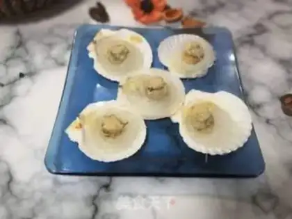 Make A garlic fan scallop step 3