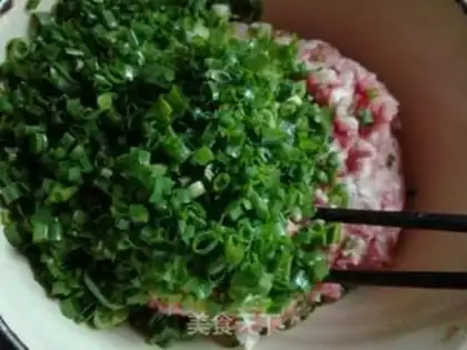 Make Yellow sprouts and white dumplings step 0