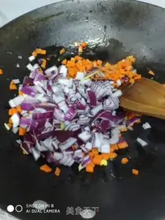Make Onion egg fried rice step 4