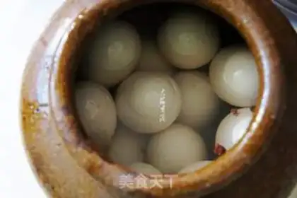 Make Pickled goose eggs step 5
