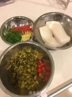 Make A pickle with silver cod step 0