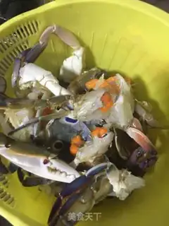 Make Crab onions step 1