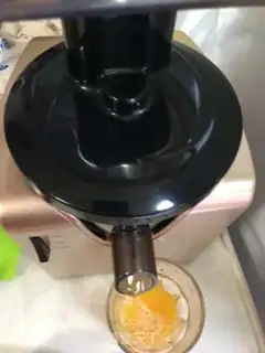 Make Fresh orange juice step 3