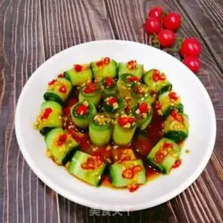 Make Spicy cucumber rolls step 6