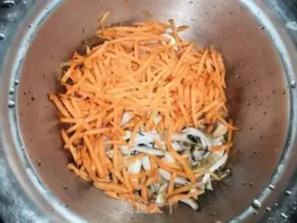 Make Riceball step 3