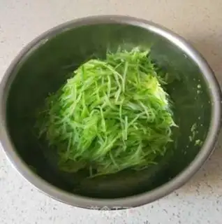Make Blue radish bun step 2